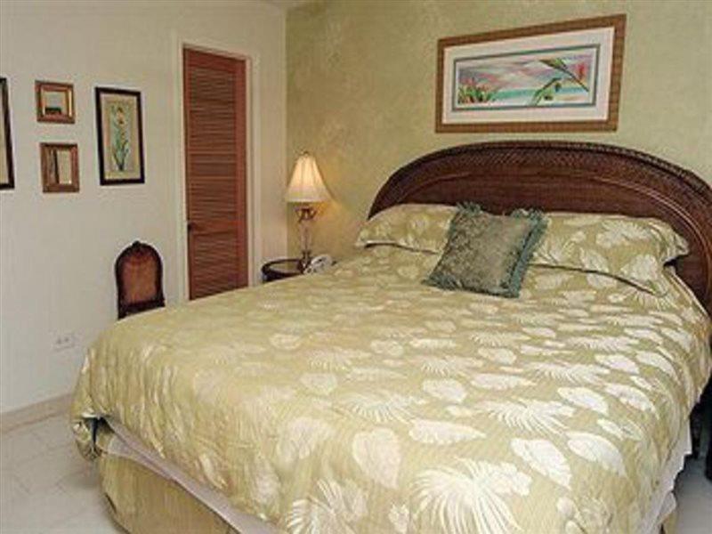Colony Cove Beach Resort Christiansted Rum bild